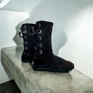 Women’s UGG Heirloom Lace Up Knee High Boots